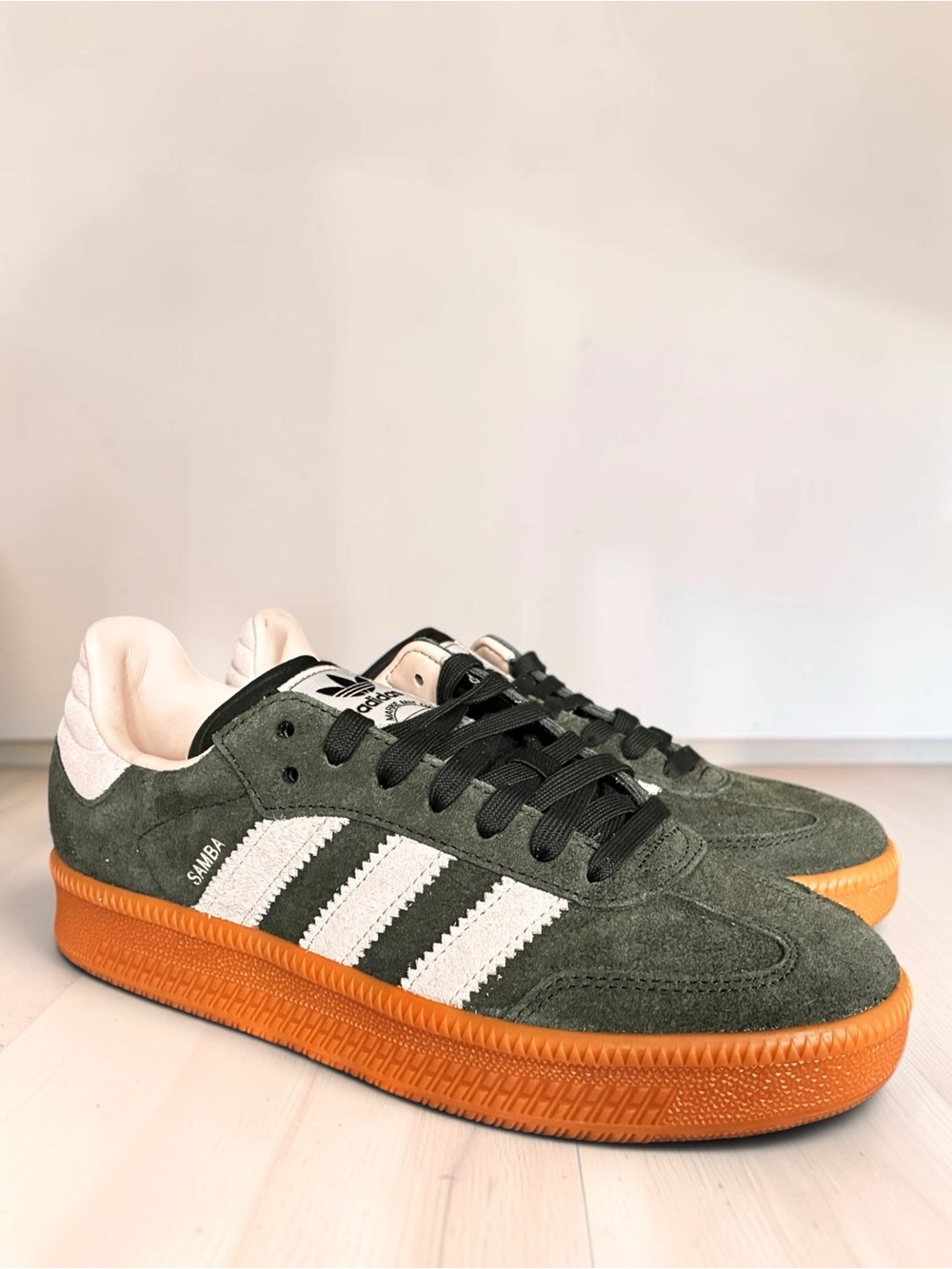adidas Original Samba XLG Men’s Size 8.5/ Women’s Size 9.5 Brand Bew